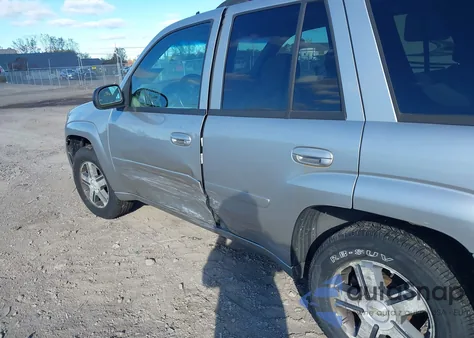 2006 Chevrolet Trailblazer Lt z USA, uszkodzony, nr VIN 1GNDT13S862324250